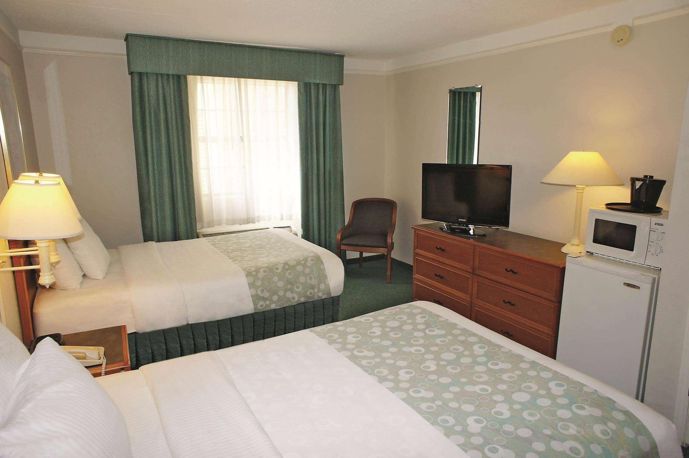 La Quinta Inn by Wyndham Norfolk Virginia Beach Exterior foto
