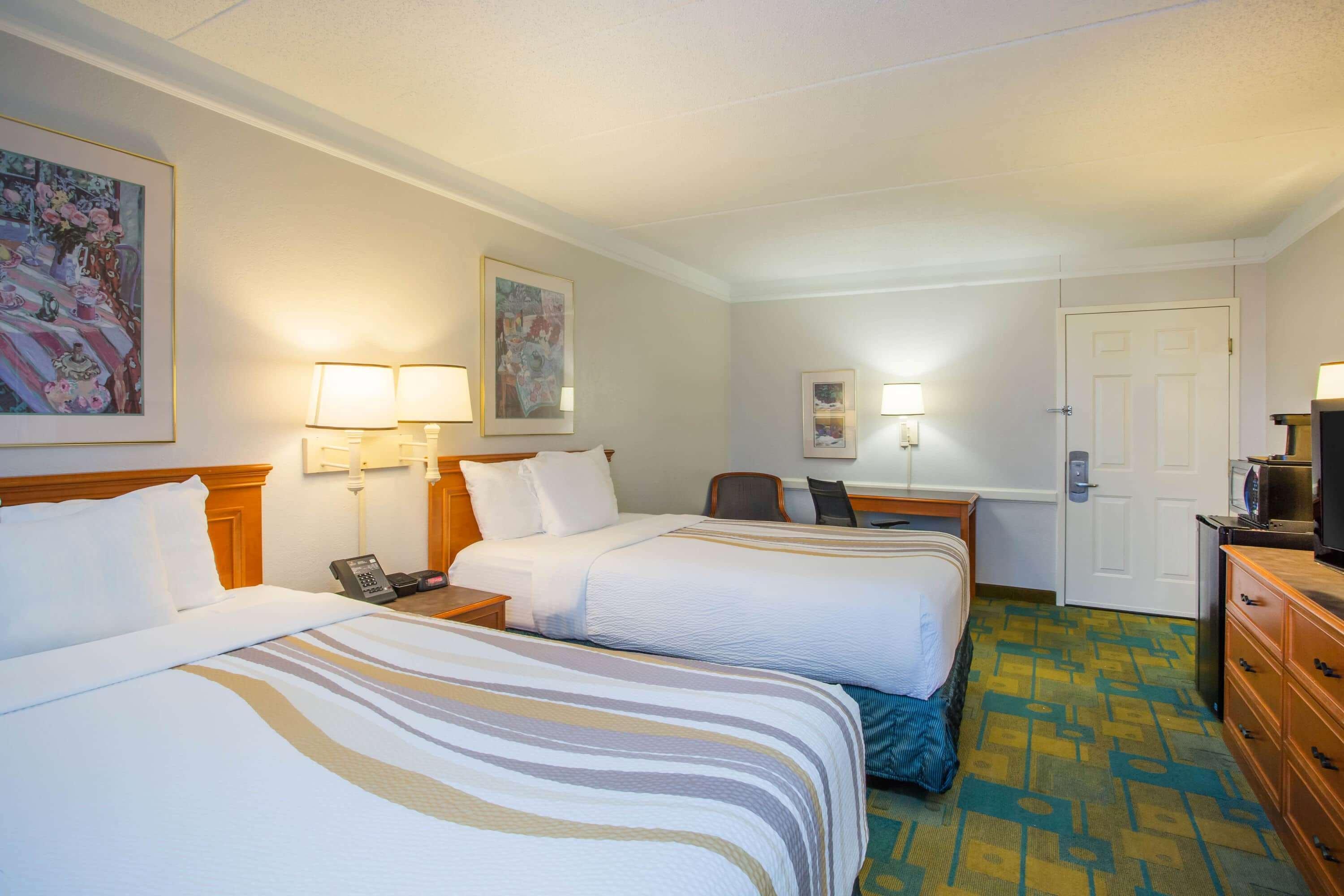 La Quinta Inn by Wyndham Norfolk Virginia Beach Exterior foto
