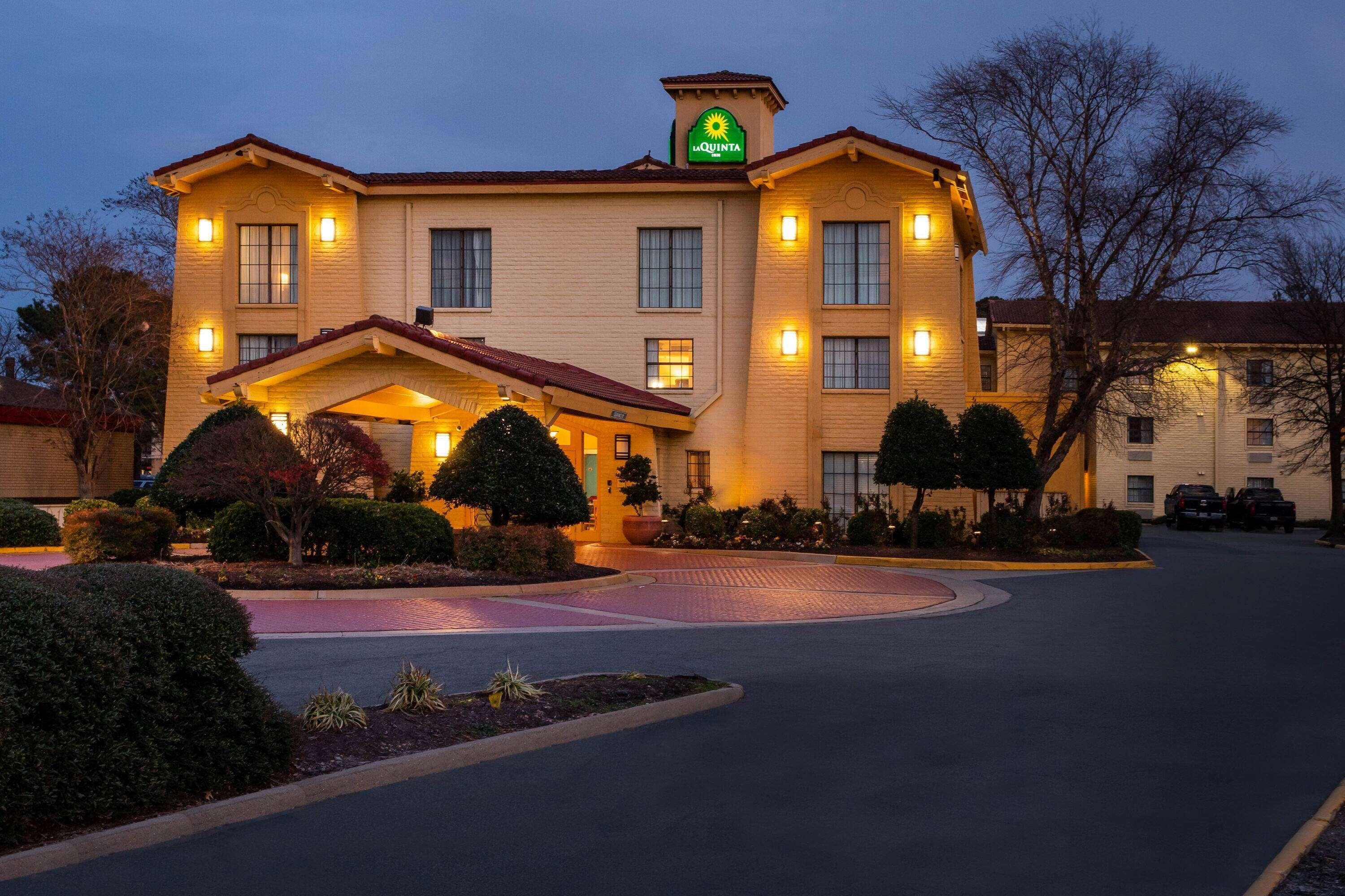La Quinta Inn by Wyndham Norfolk Virginia Beach Exterior foto